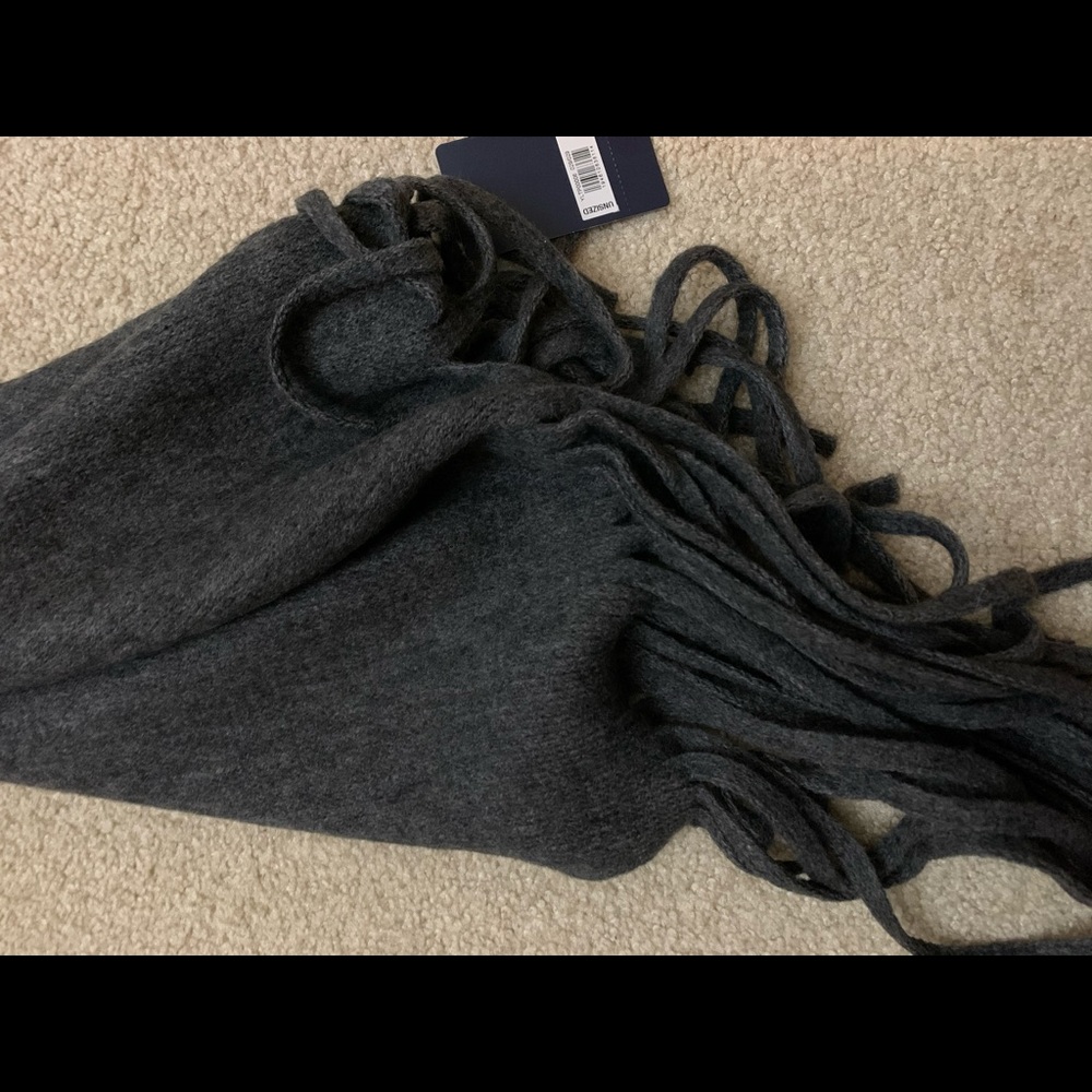 Wool Grey Scarf - Picture 2 of 4